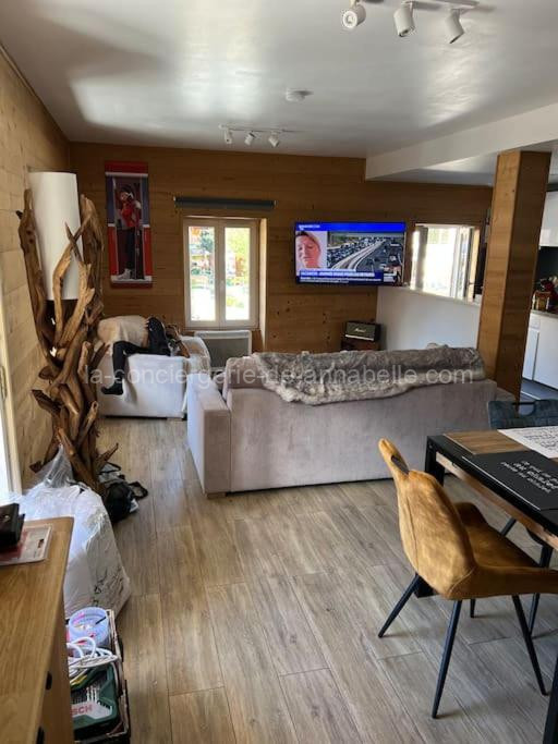 Photo de Au Belalp, au pied des pistes, cœur de station cosy Luxe