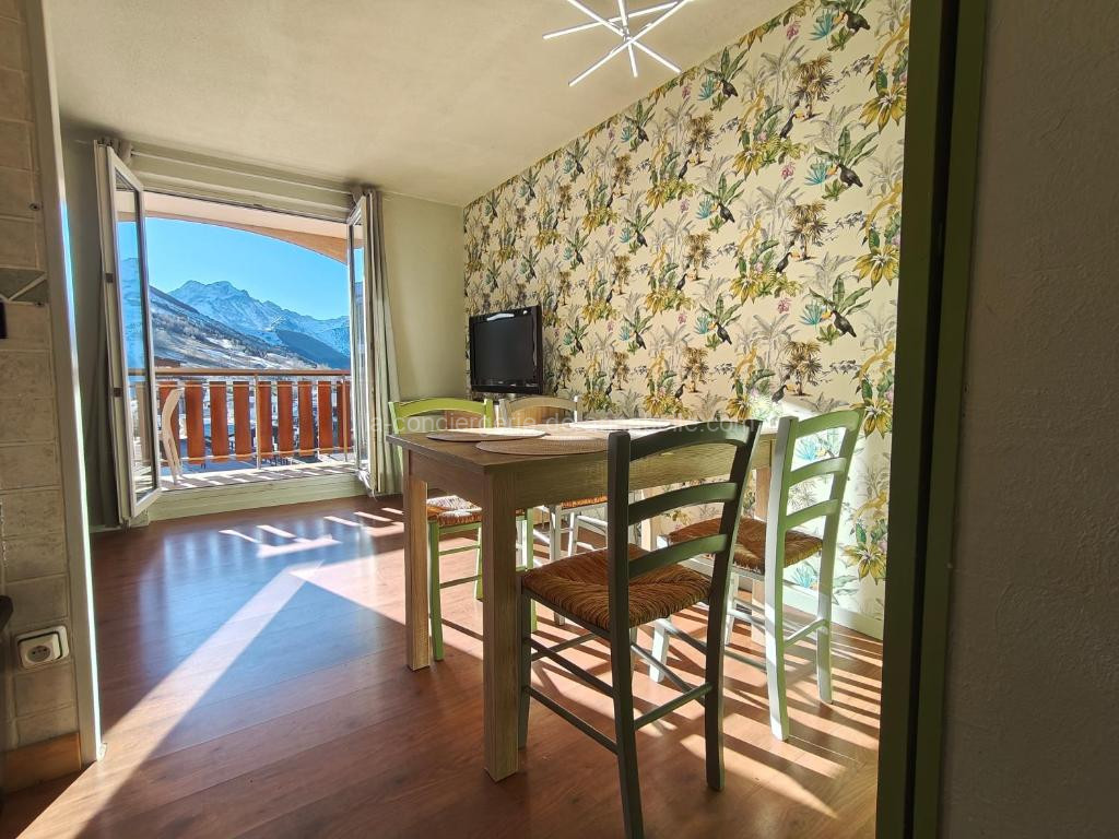 photo de Appart au pied des pistes avec superbe vue