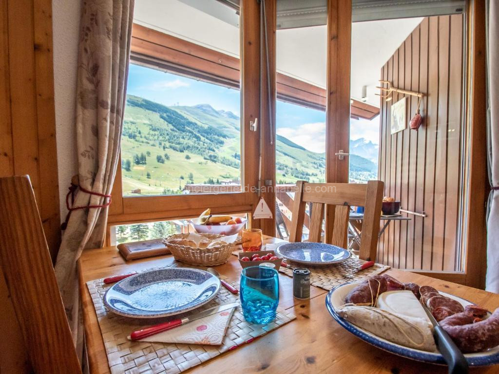 Photo de Apartment La Grande Chaume by Interhome