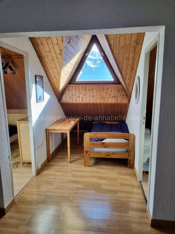 Photo de Cosy appartement 50m from slopes 6 people