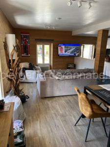 Photo de l'Appartements Au Belalp, au pied des pistes, cœur de station cosy Luxe à Les Deux Alpes