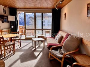 Apartment Le Super Venosc by Interhome à Les Deux Alpes