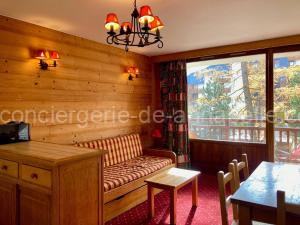 Studio fonctionnel au pied des pistes. Animaux admis. - FR-1-811-18 à Les Deux Alpes