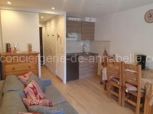 Studio rénové près des pistes avec balcon, animaux acceptés - FR-1-516-132 à Les Deux Alpes