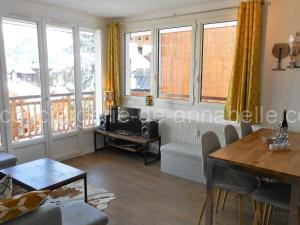 Appartement cosy 6 pers, balcon, animaux admis, parking - FR-1-516-4 à Les Deux Alpes