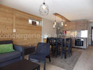 Les Deux Alpes - Appartement rénové pour 6, balcon exposé sud - FR-1-546-19 à Les Deux Alpes